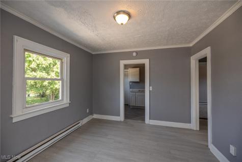 1412 West Avenue Elyria OH 44035