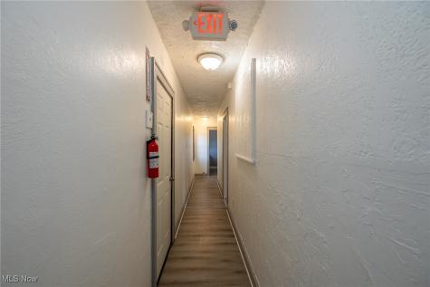 1412 West Avenue Elyria OH 44035