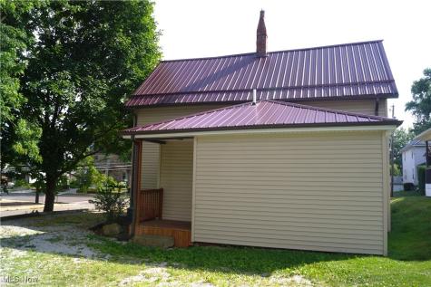 208 2nd Street SW Carrollton OH 44615