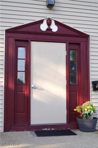 208 2nd Street SW Carrollton OH 44615