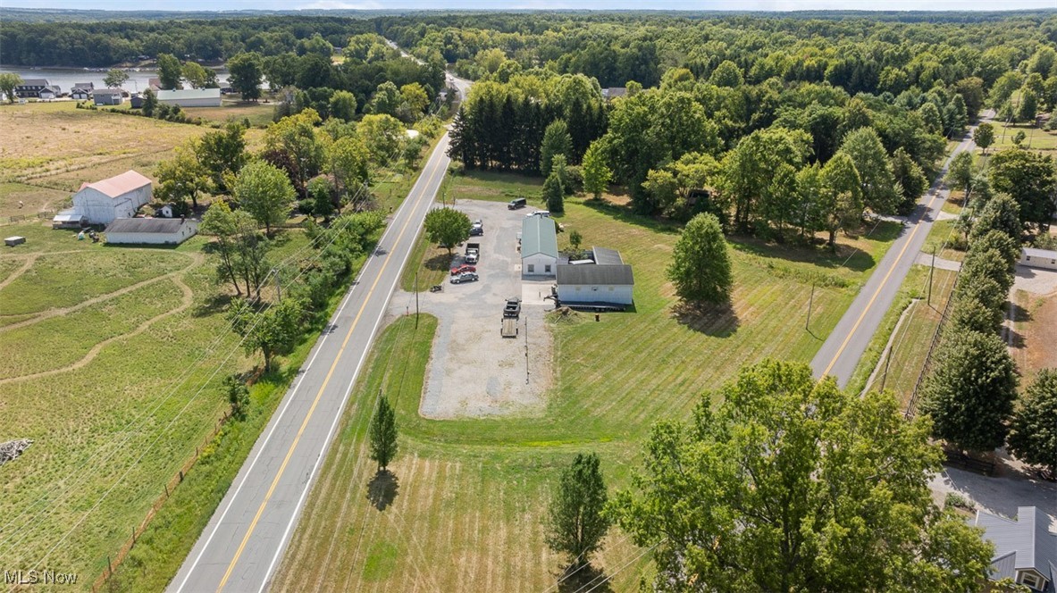 911 State Route 14 Deerfield OH 44411