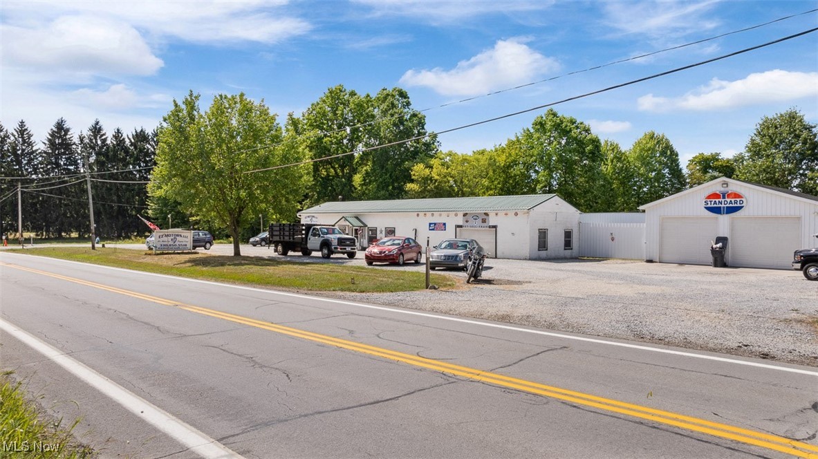 911 State Route 14 Deerfield OH 44411