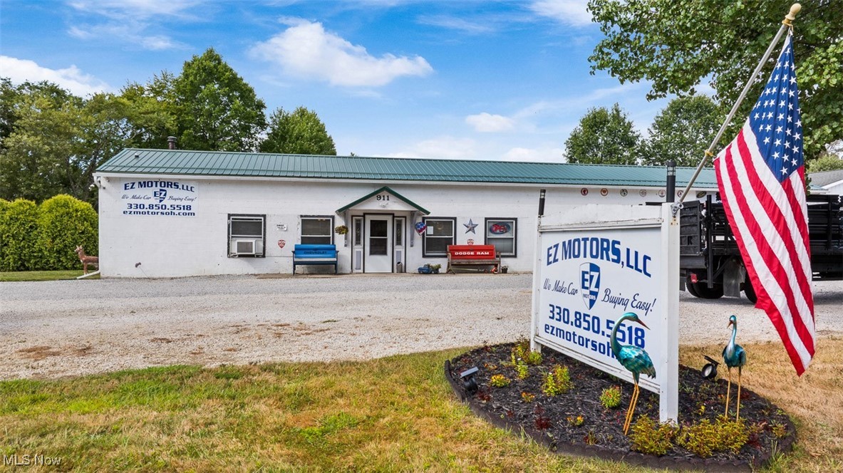 911 State Route 14 Deerfield OH 44411