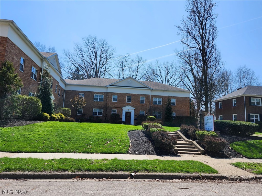 1166 -1170 Sunset Drive Alliance OH 44601