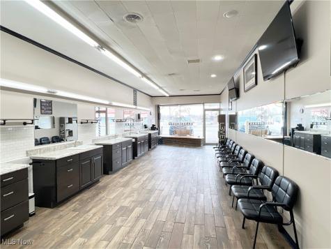 3346 Oberlin Avenue Lorain OH 44053