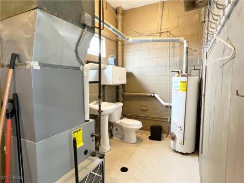 3346 Oberlin Avenue Lorain OH 44053