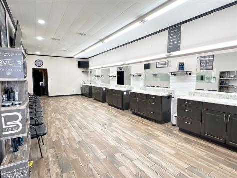 3346 Oberlin Avenue Lorain OH 44053