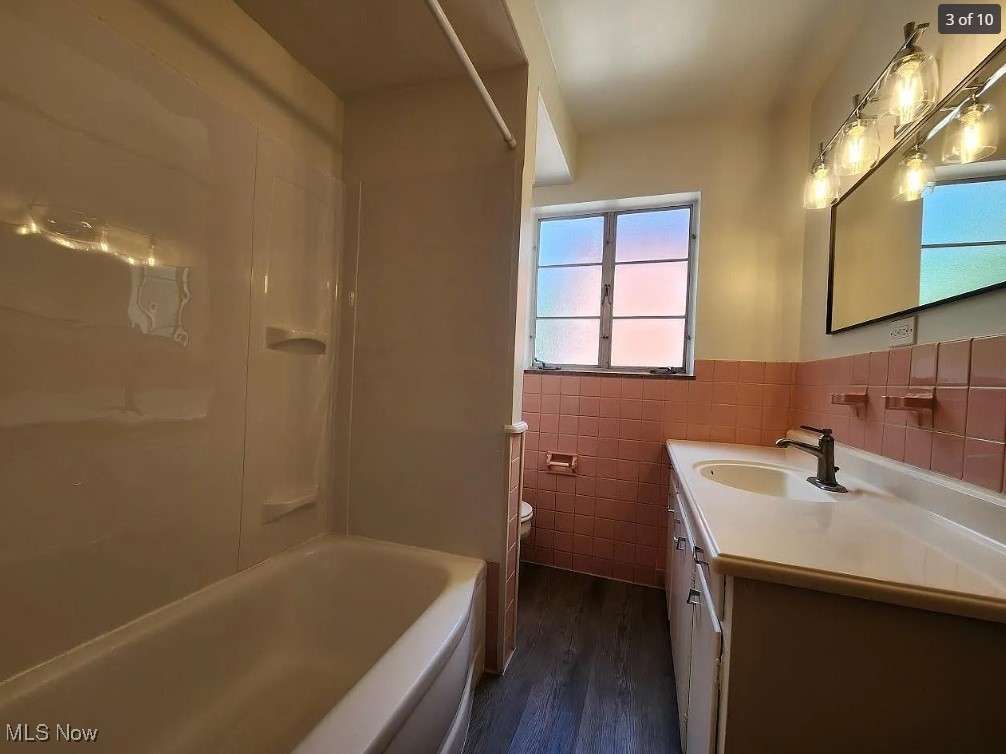 1911 Fulton Road Canton OH 44709