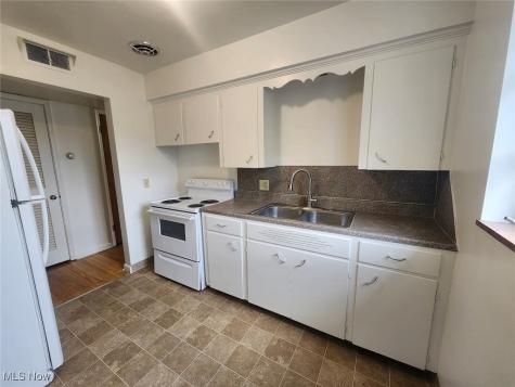 1911 Fulton Road Canton OH 44709