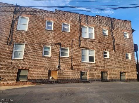 1911 Fulton Road Canton OH 44709