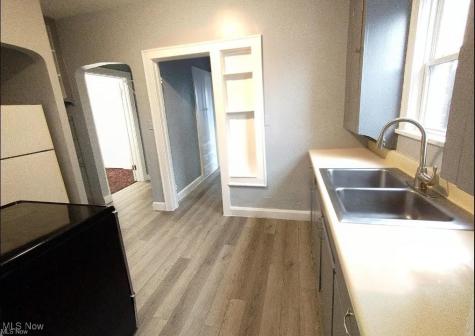 1911 Fulton Road Canton OH 44709