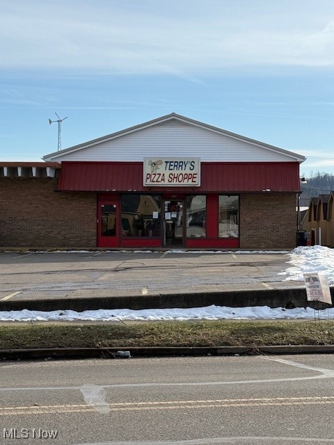 433 West State Street Newcomerstown OH 43832