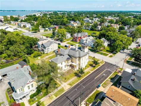 403 E Adams Street Sandusky OH 44870
