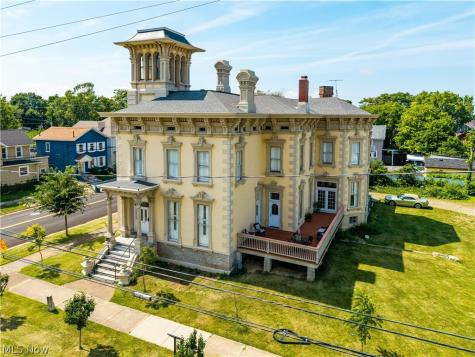 403 E Adams Street Sandusky OH 44870