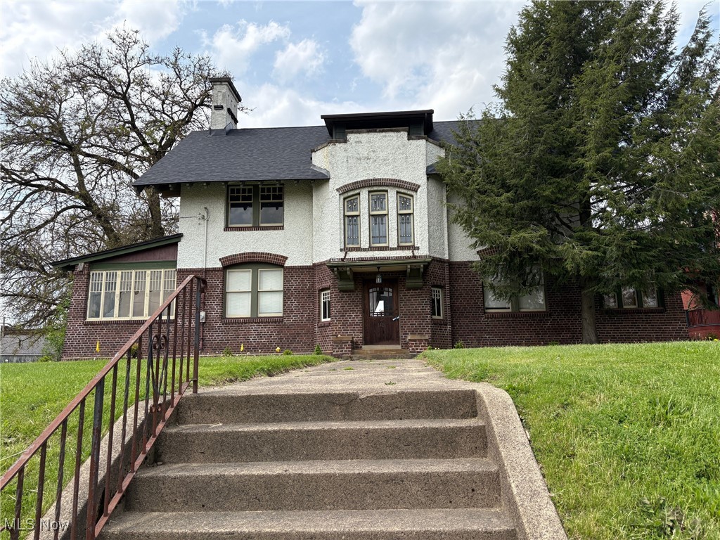 1421 Market Avenue N Canton OH 44714