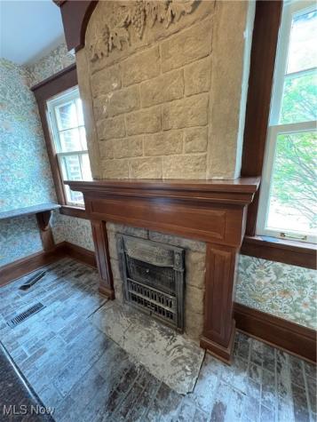 1421 Market Avenue N Canton OH 44714