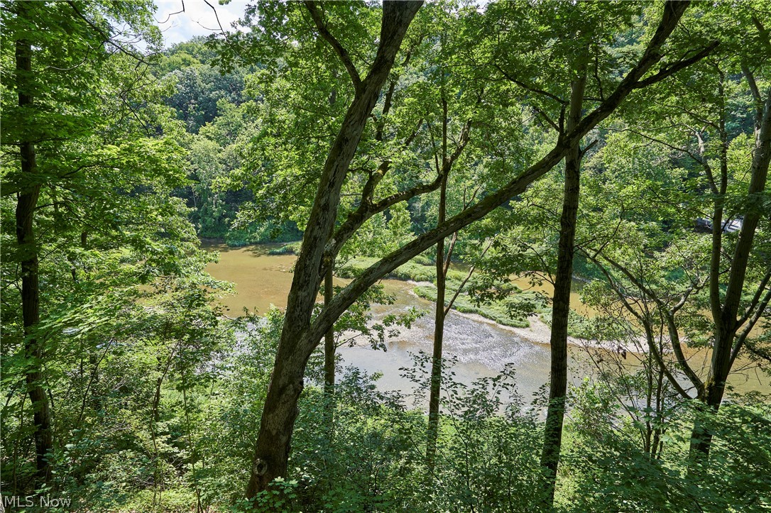 834 Clyde Hill Road Harpersfield OH 44041