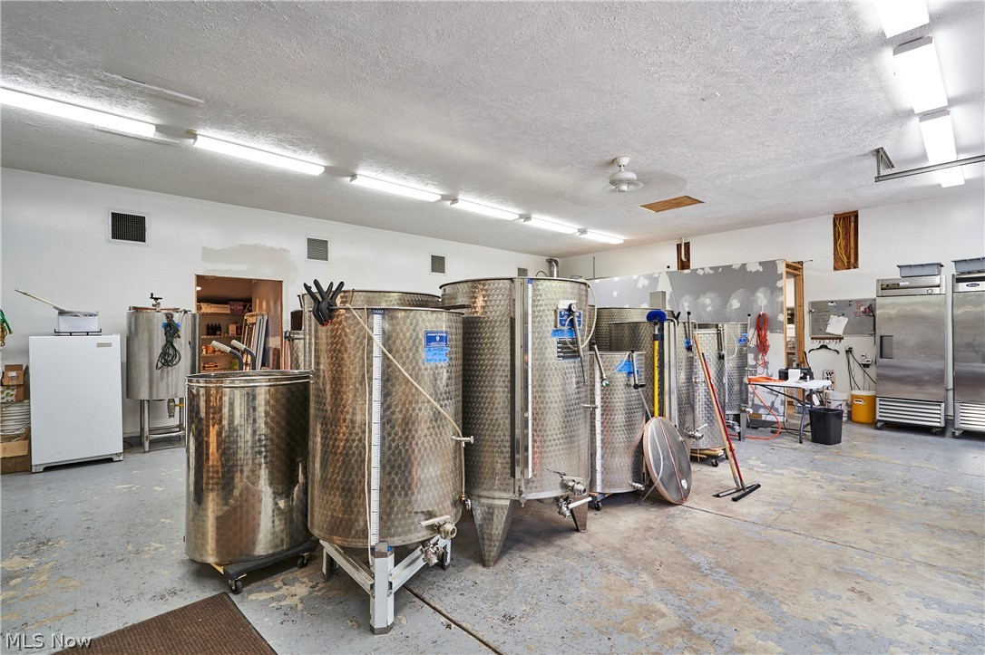 834 Clyde Hill Road Harpersfield OH 44041