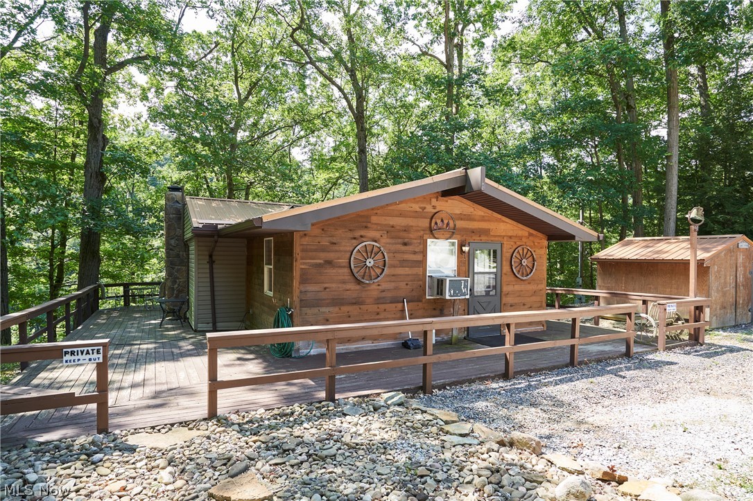 834 Clyde Hill Road Harpersfield OH 44041