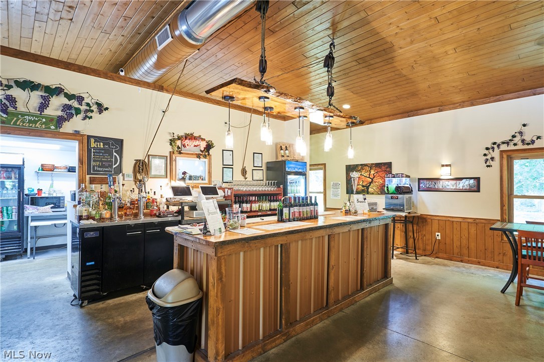 834 Clyde Hill Road Harpersfield OH 44041