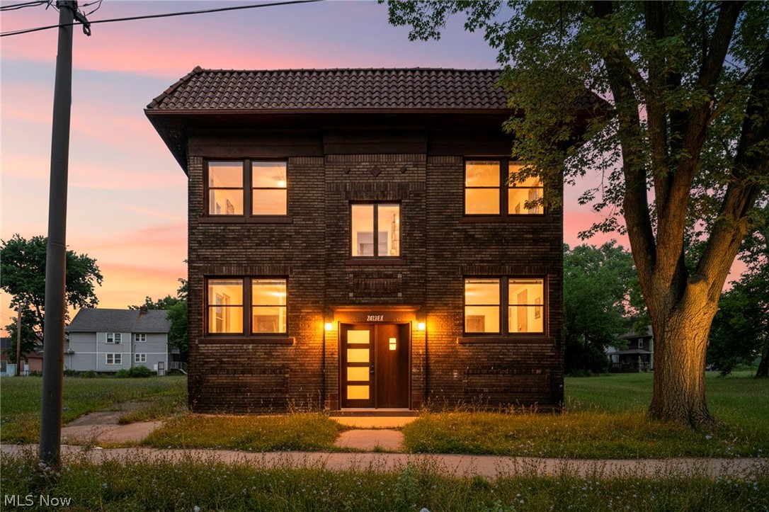 13515 Saint Clair Avenue Cleveland OH 44110