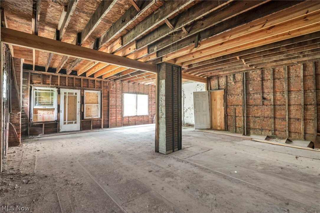 13515 Saint Clair Avenue Cleveland OH 44110