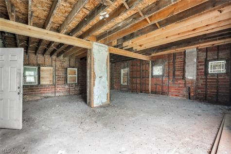 13515 Saint Clair Avenue Cleveland OH 44110