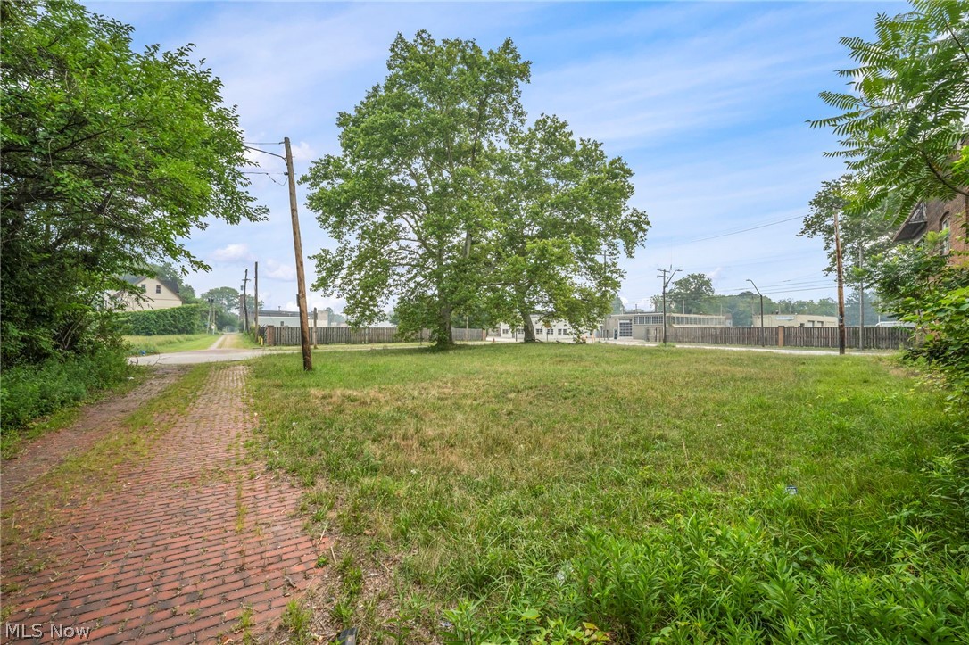 13515 Saint Clair Avenue Cleveland OH 44110