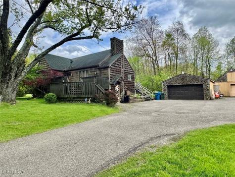 1134 E Turkeyfoot Lake Road Akron OH 44312