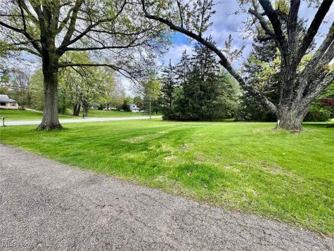 1134 E Turkeyfoot Lake Road Akron OH 44312