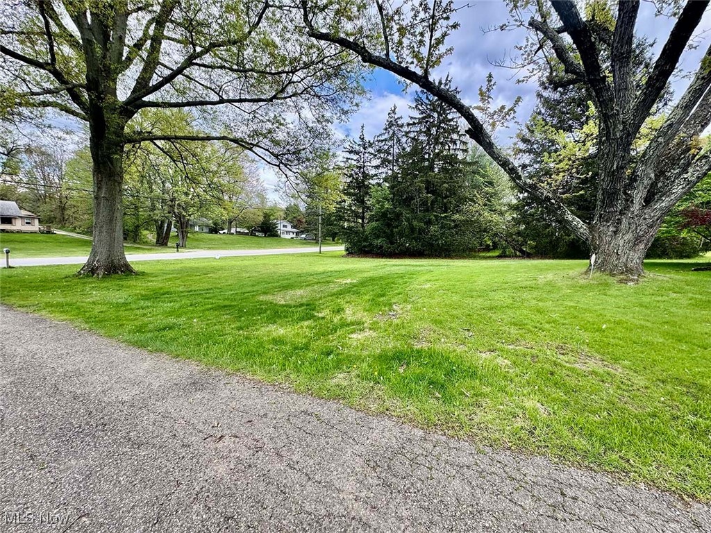 1134 E Turkeyfoot Lake Road Akron OH 44312