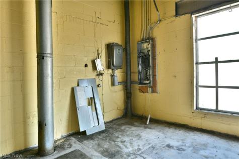1535 Logan Avenue Youngstown OH 44505