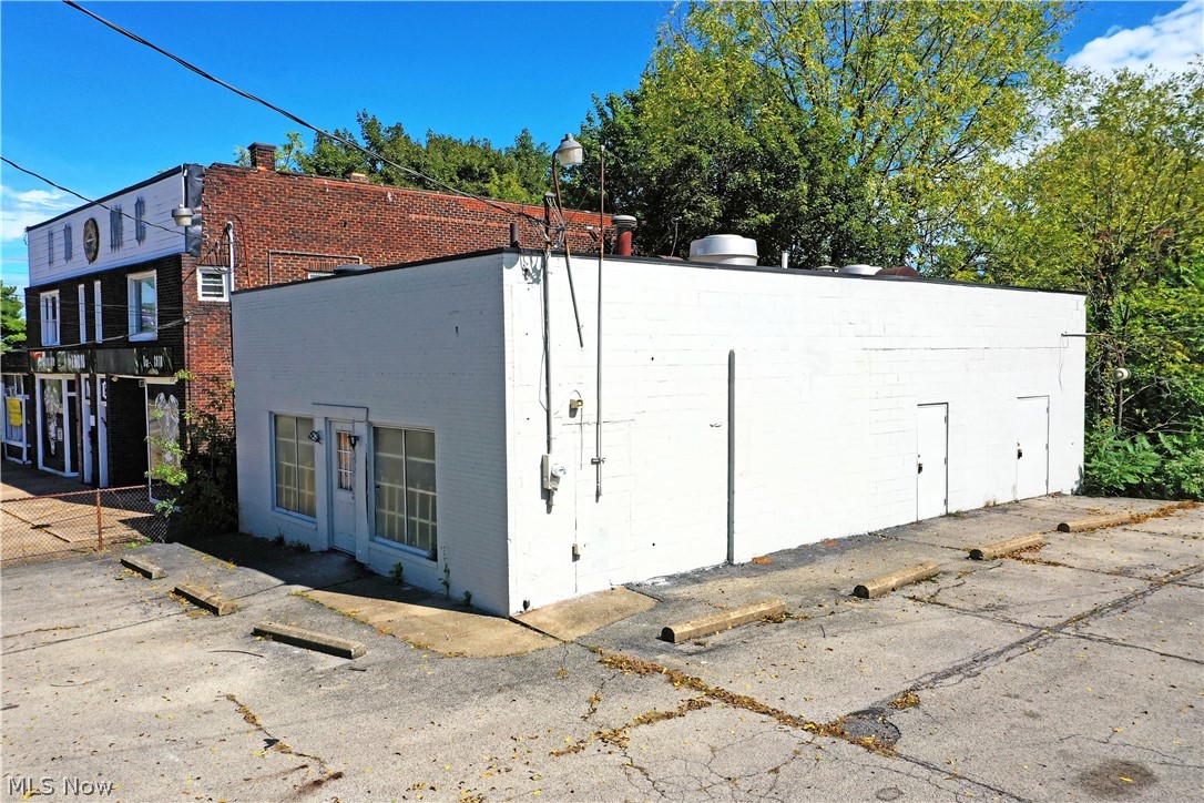 1535 Logan Avenue Youngstown OH 44505