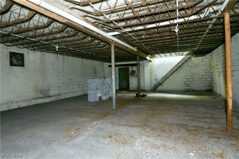 1535 Logan Avenue Youngstown OH 44505