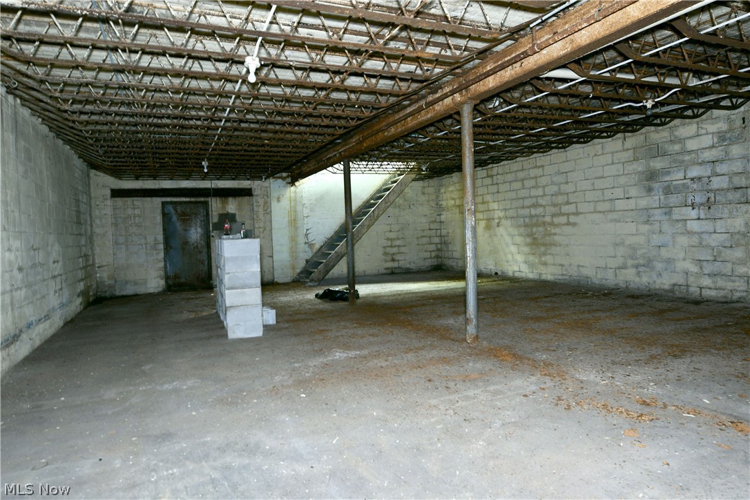 1535 Logan Avenue Youngstown OH 44505