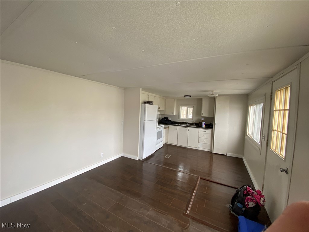 660/682 N Millborne Road Wooster OH 44691