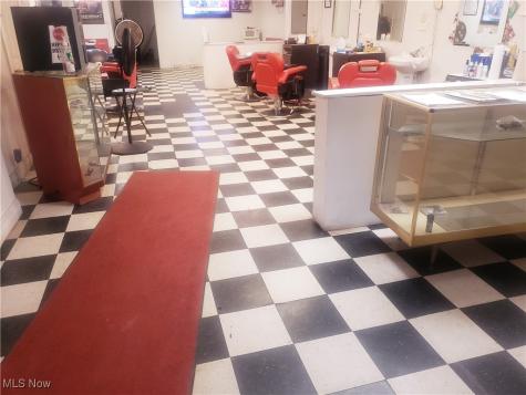 17705 Euclid Avenue Cleveland OH 44112