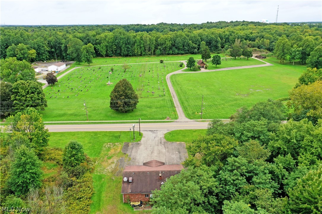 1500 Carson Salt Springs Road Warren OH 44481