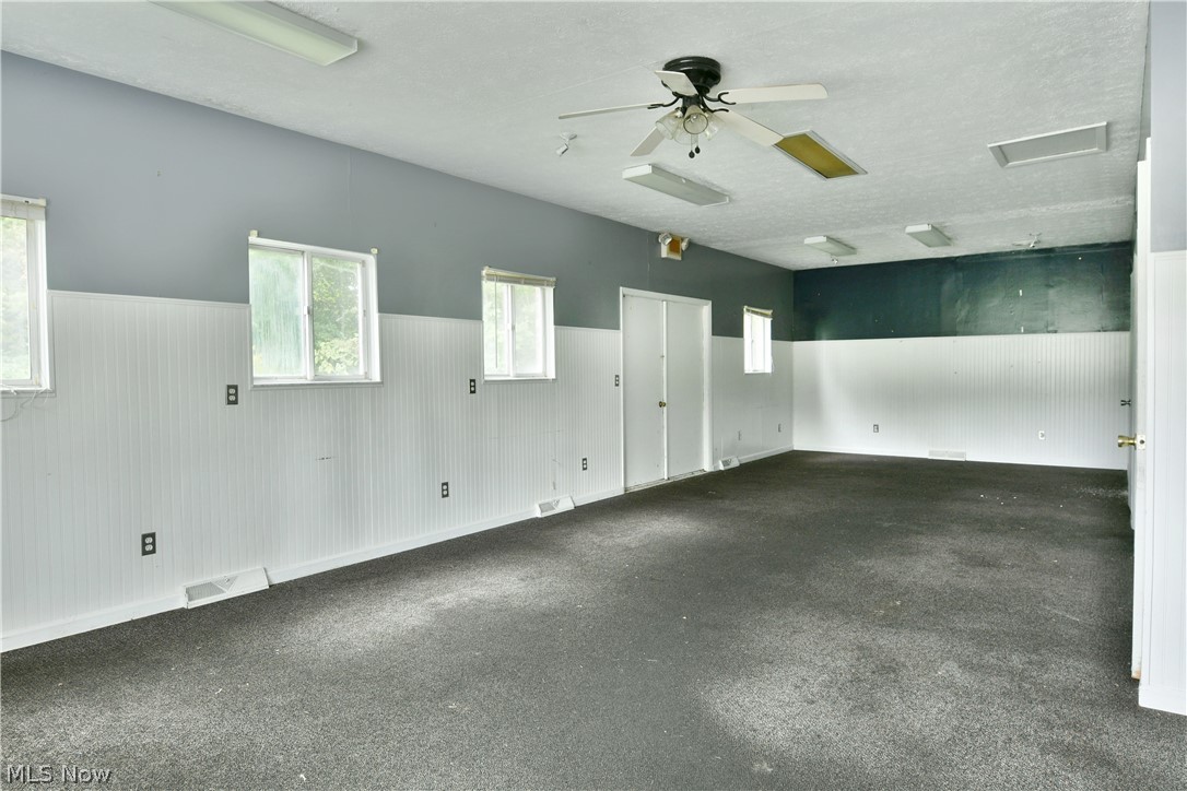 1500 Carson Salt Springs Road Warren OH 44481