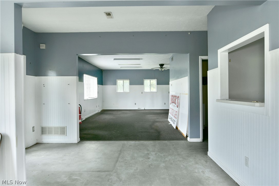 1500 Carson Salt Springs Road Warren OH 44481