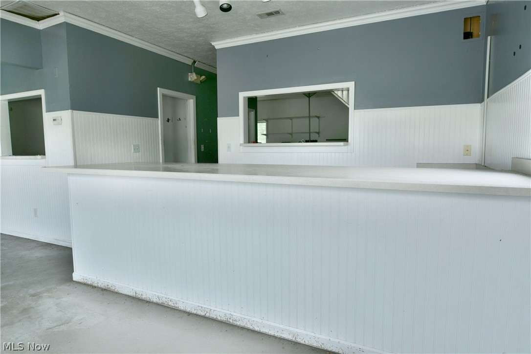 1500 Carson Salt Springs Road Warren OH 44481