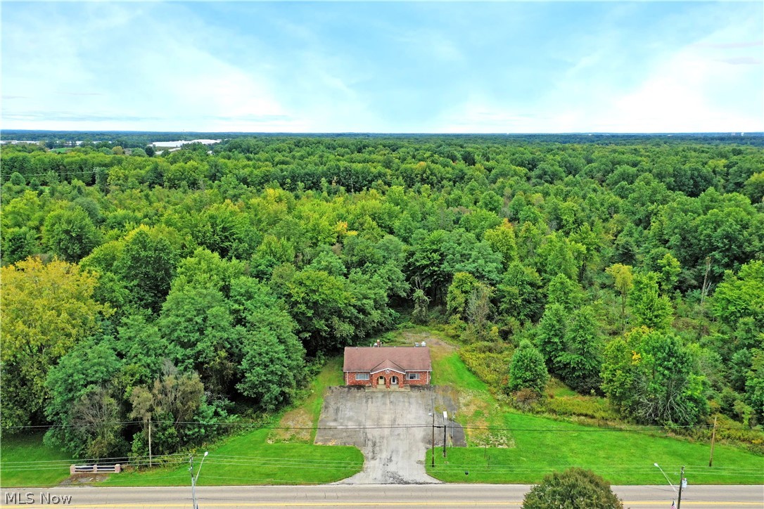 1500 Carson Salt Springs Road Warren OH 44481