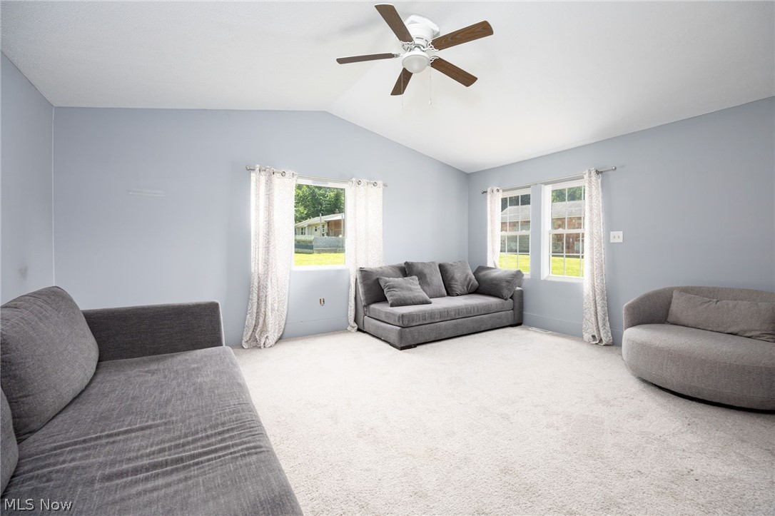 1740 Anton Street Akron OH 44320