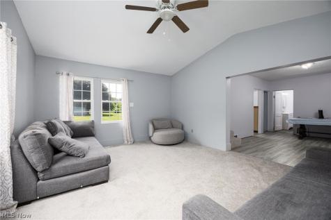 1740 Anton Street Akron OH 44320