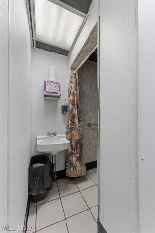 3013 Tuscarawas Street W Canton OH 44708