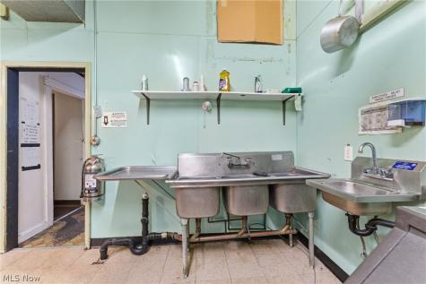 3013 Tuscarawas Street W Canton OH 44708