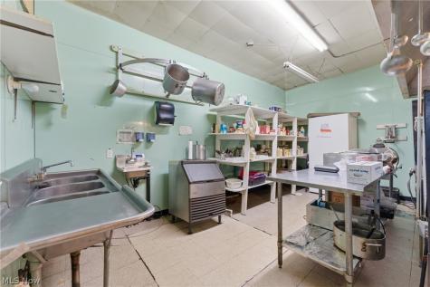 3013 Tuscarawas Street W Canton OH 44708