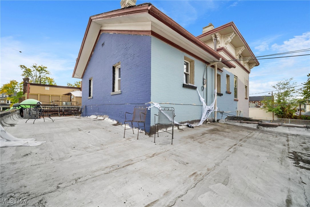 1386 Cranford Avenue Lakewood OH 44107