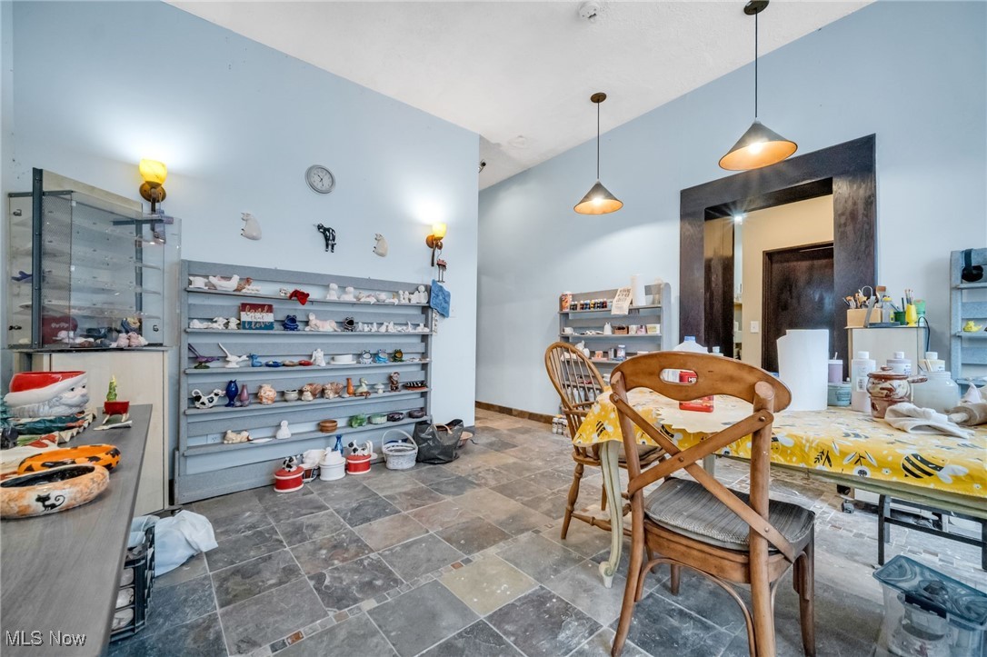 1386 Cranford Avenue Lakewood OH 44107