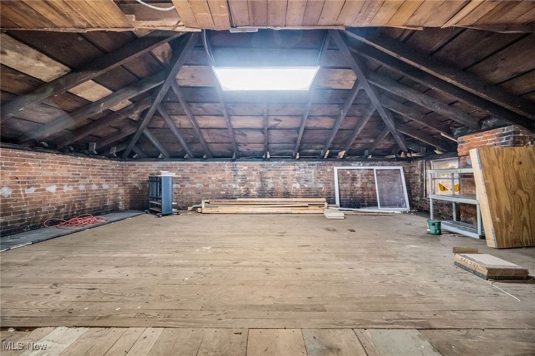 1386 Cranford Avenue Lakewood OH 44107